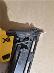 DEWALT DCN650